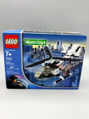 LEGO World City 7031 Police Helicopter – Vintage 2003 NEW Sealed in Box